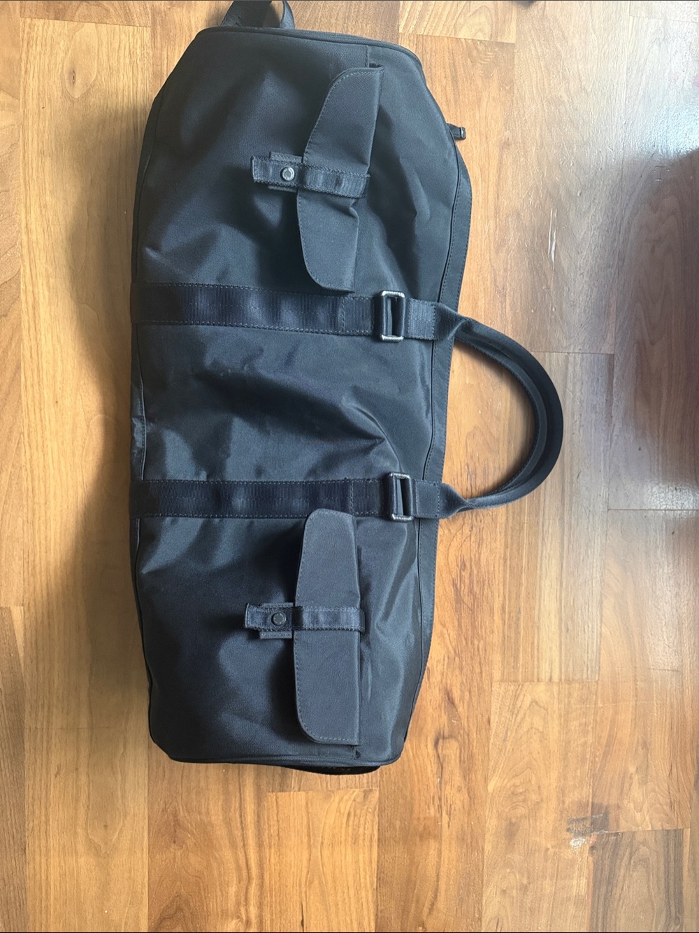 lululemon athletica Black Duffel with Exterior Flap Pockets ~ Yoga Mat Bag